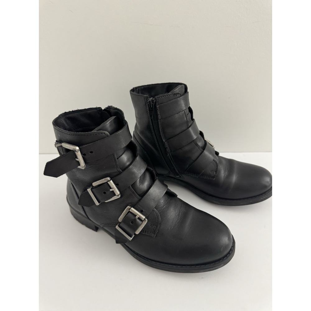 Chambers Womens Leather combat Moto Boot Black Buckles Made in Portugal Size 6.5